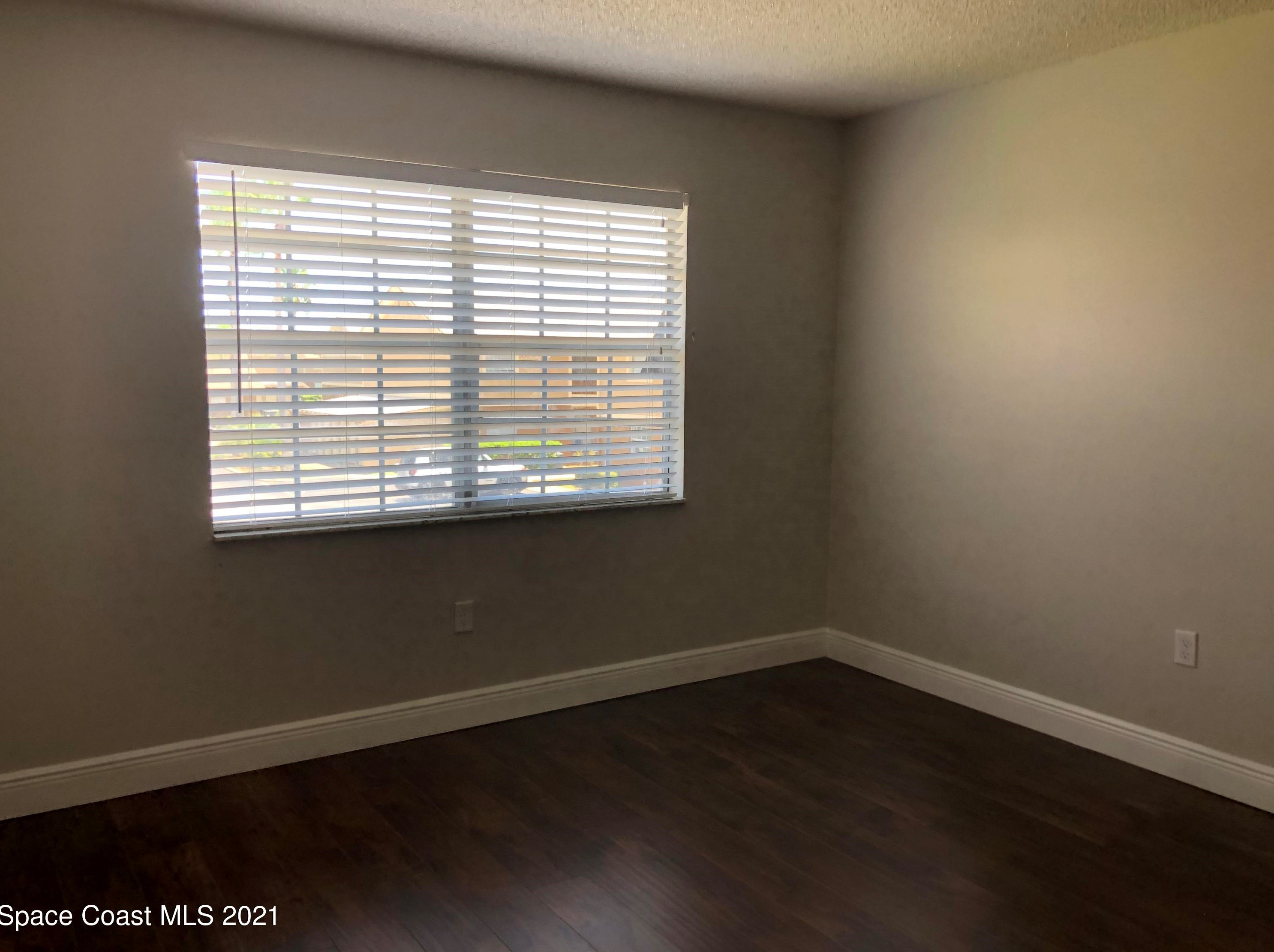 216 Preston Ln, Melbourne, FL 32935