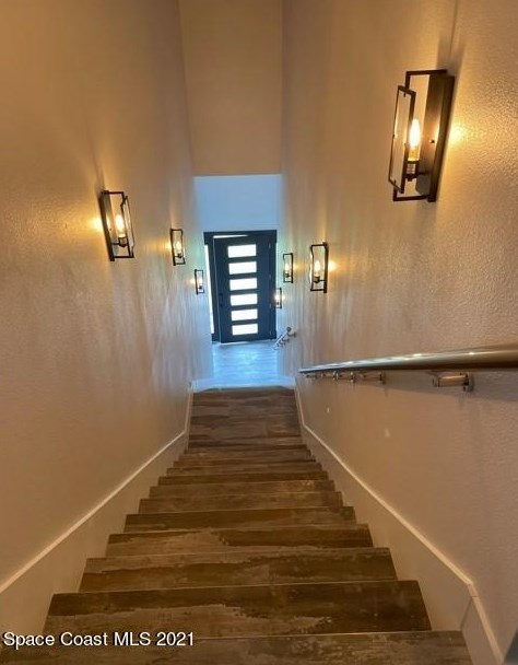 1741 Pinewood Rd, Melbourne, FL 32934