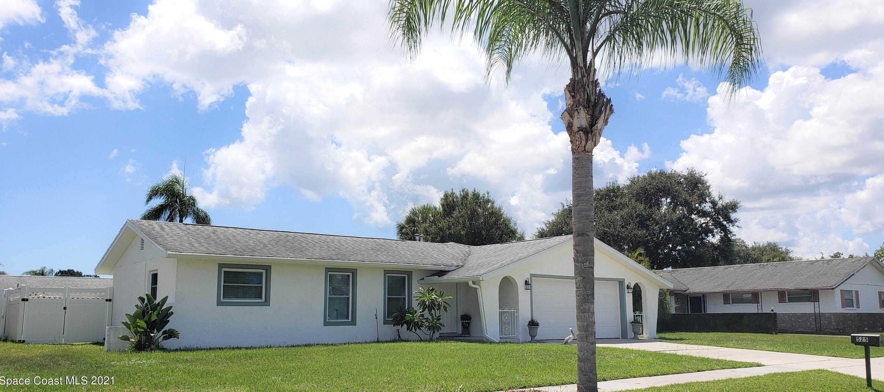 525 Sacre Coeur Dr, Melbourne, FL 32935-8759