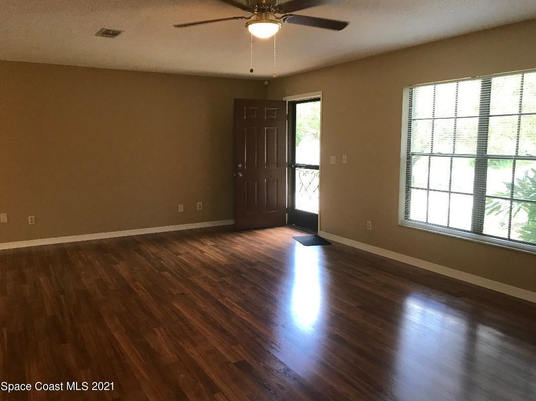 1214 Waffle St Se, Melbourne, FL 32909