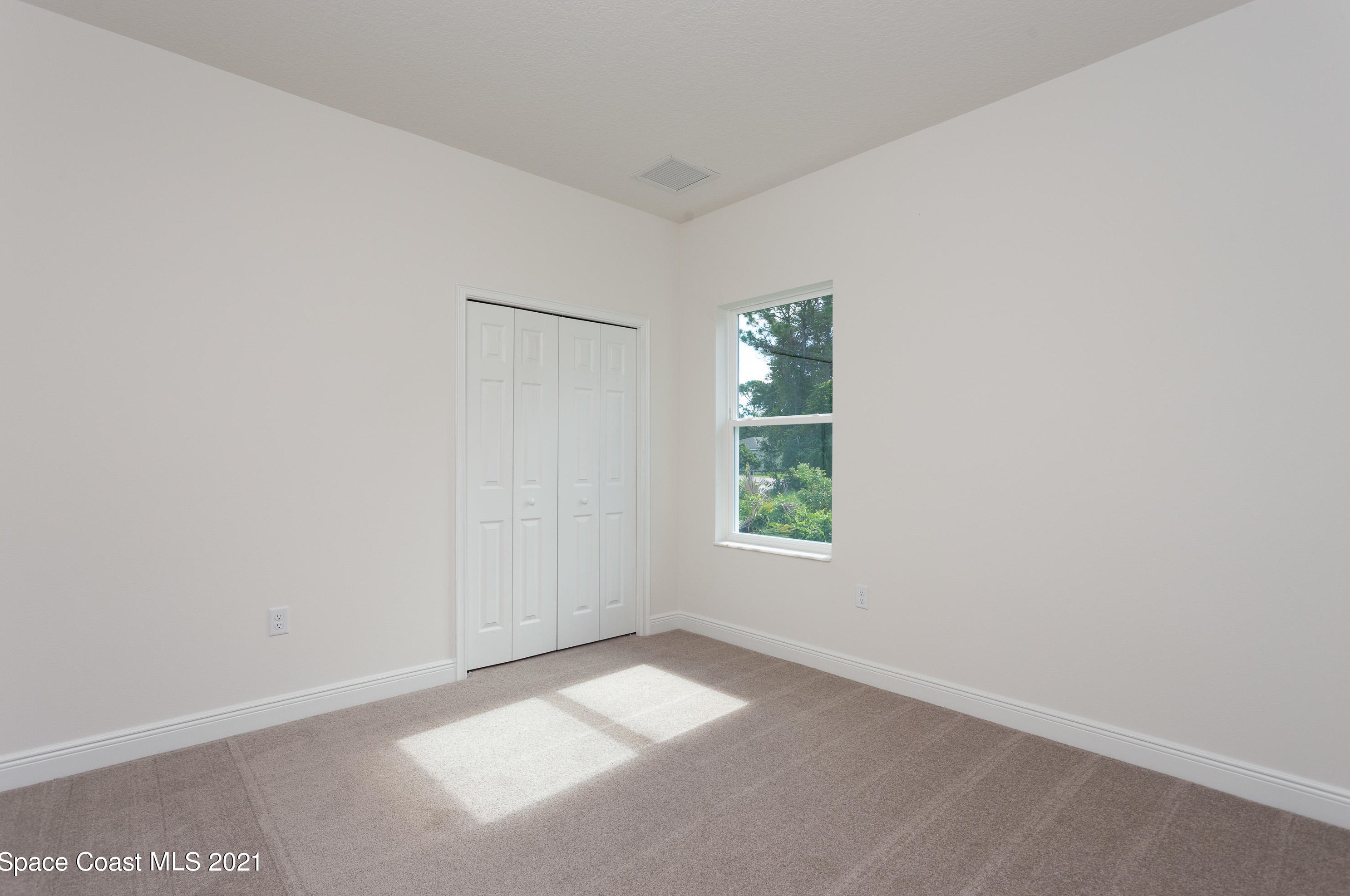 1646 Painter St, Melbourne FL 32909-5654 exterior