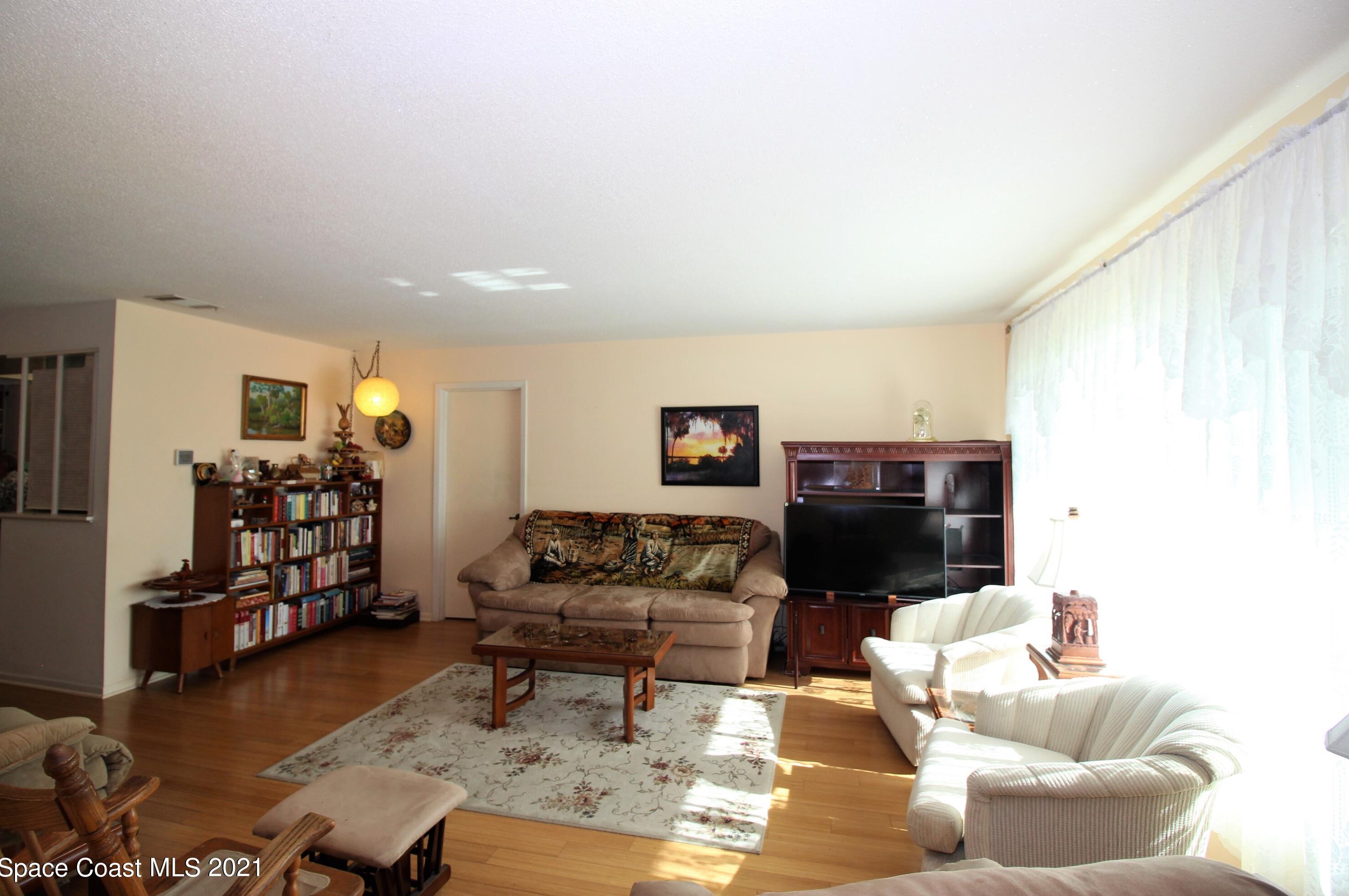 790 Sandgate St, Merritt Island, FL 32953-4632