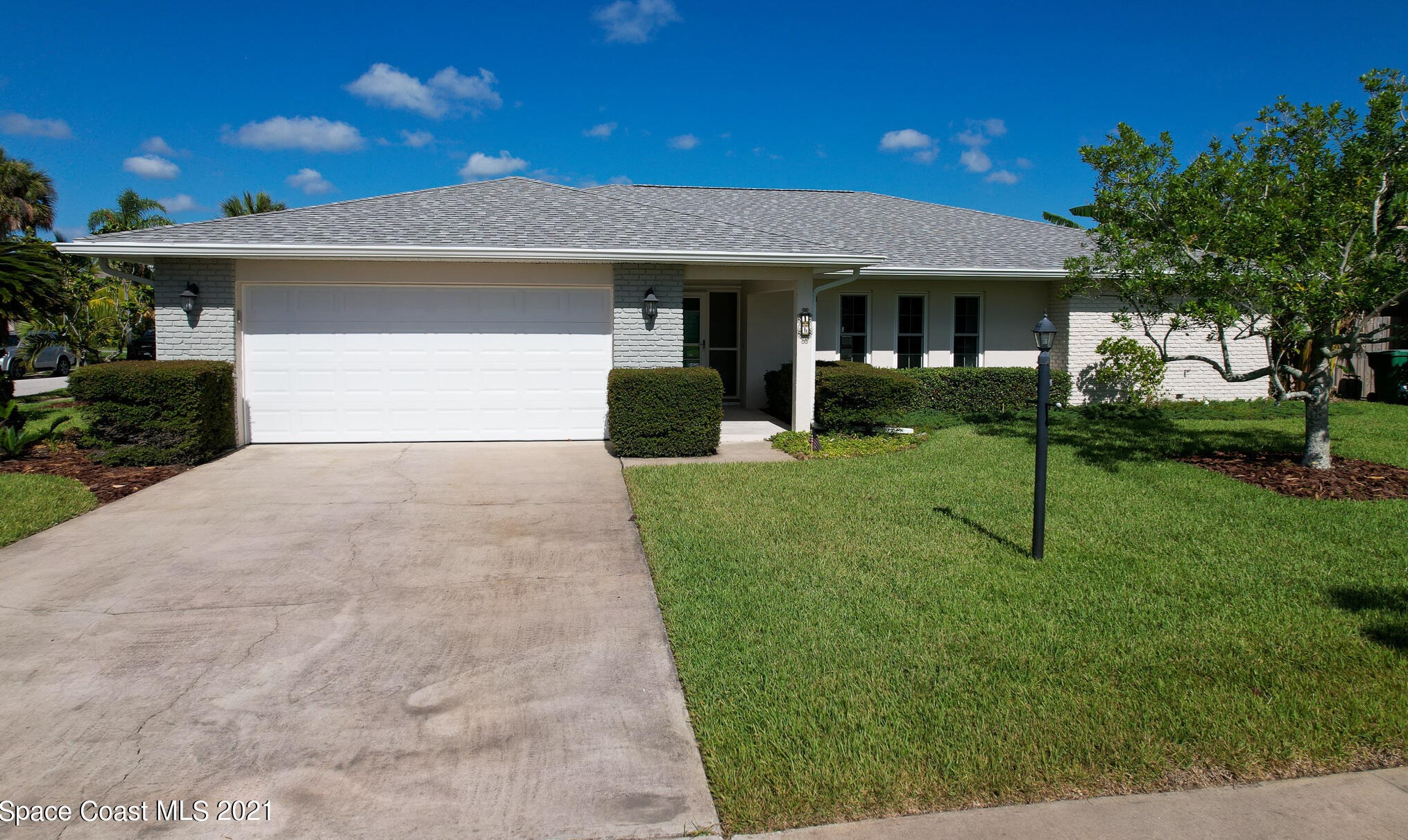 16 Judy Ct, Melbourne, FL 32937-3934