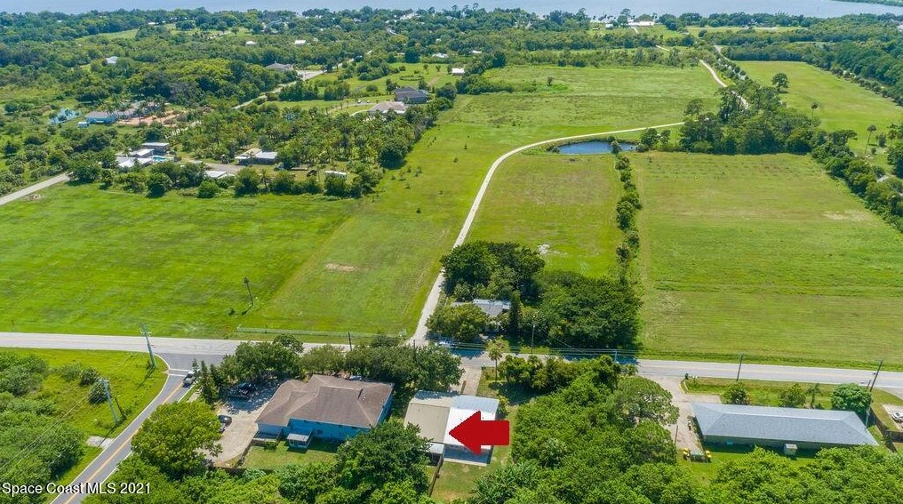 2350 N Tropical Trail, Merritt Island, FL 32953