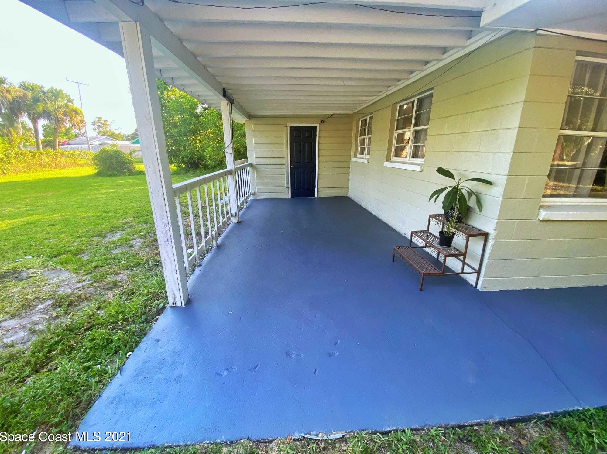 1142 Mathers St, Melbourne, FL 32935-6198