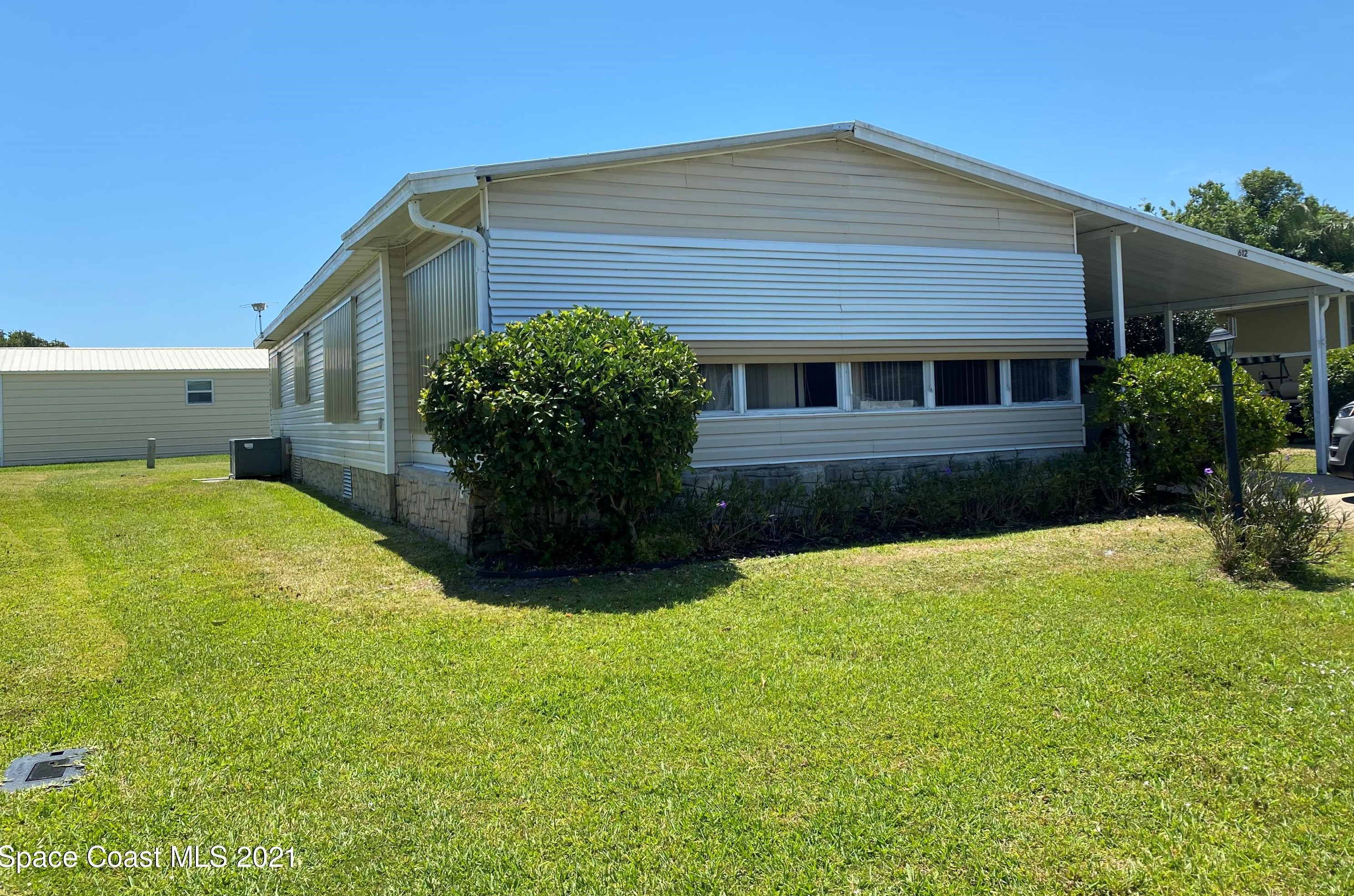 612 Hyacinth Cir, Sebastian, FL 32976