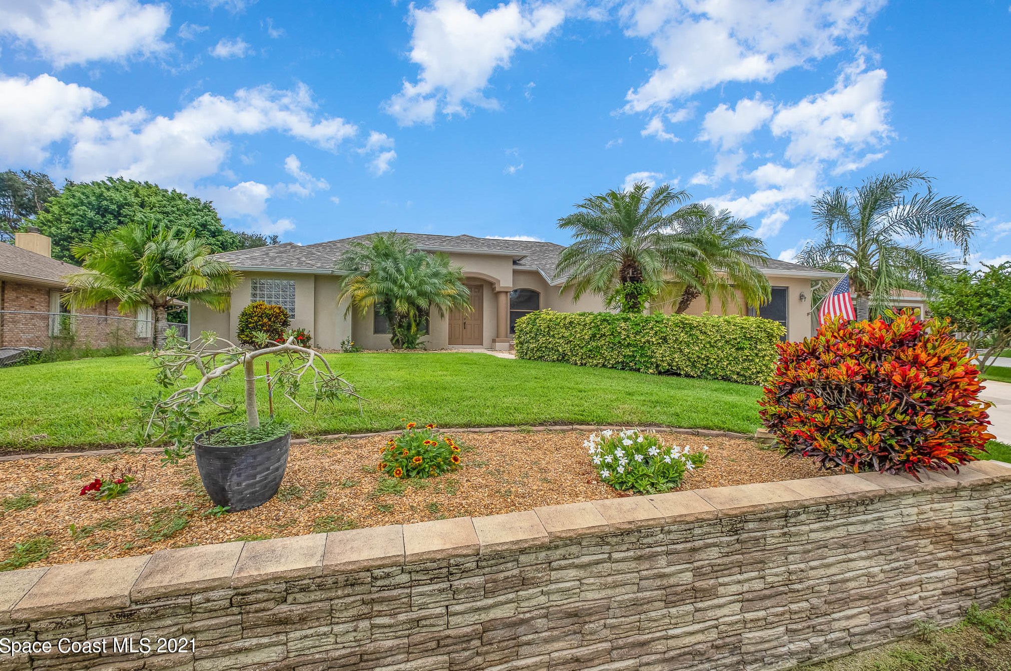 1347 Armory Dr, Melbourne, FL 32907-1162