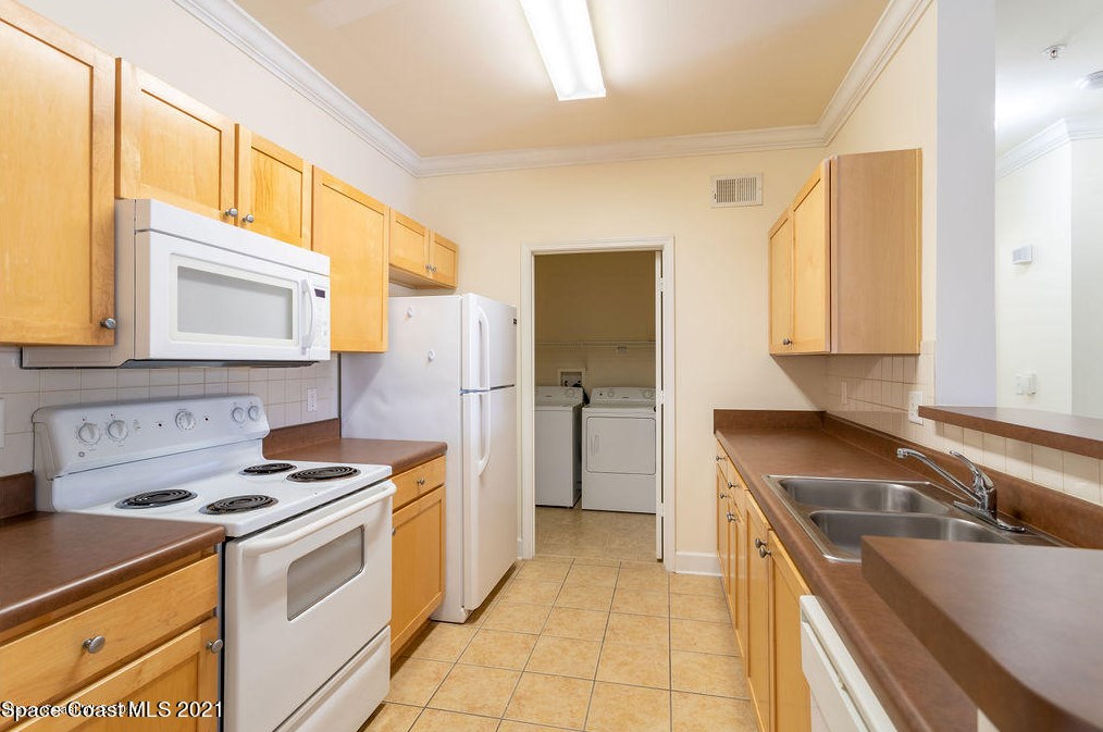 6451 Borasco Dr #2601, Melbourne, FL 32940