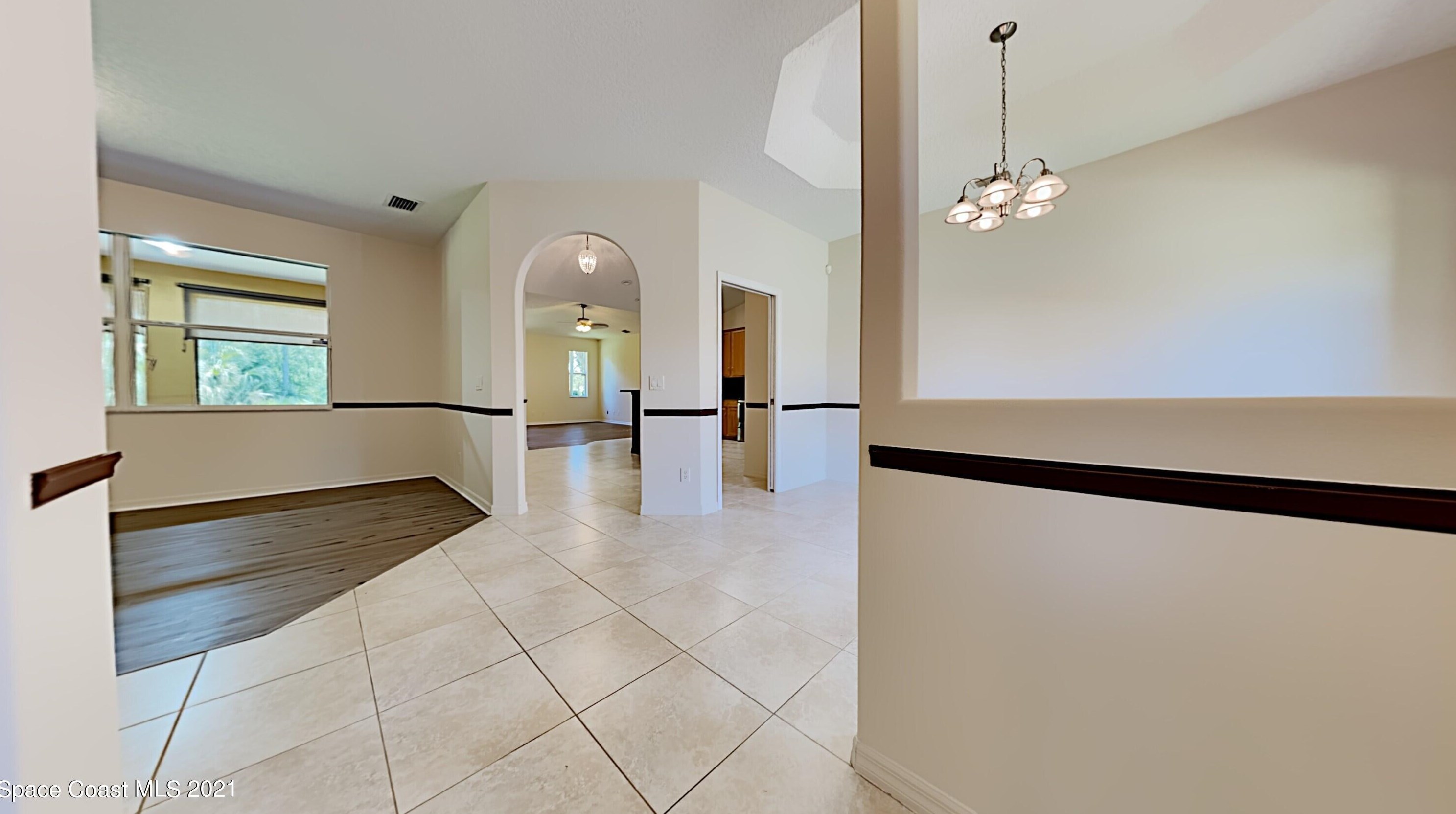 2845 Tishman Rd, Melbourne, FL 32909-8910
