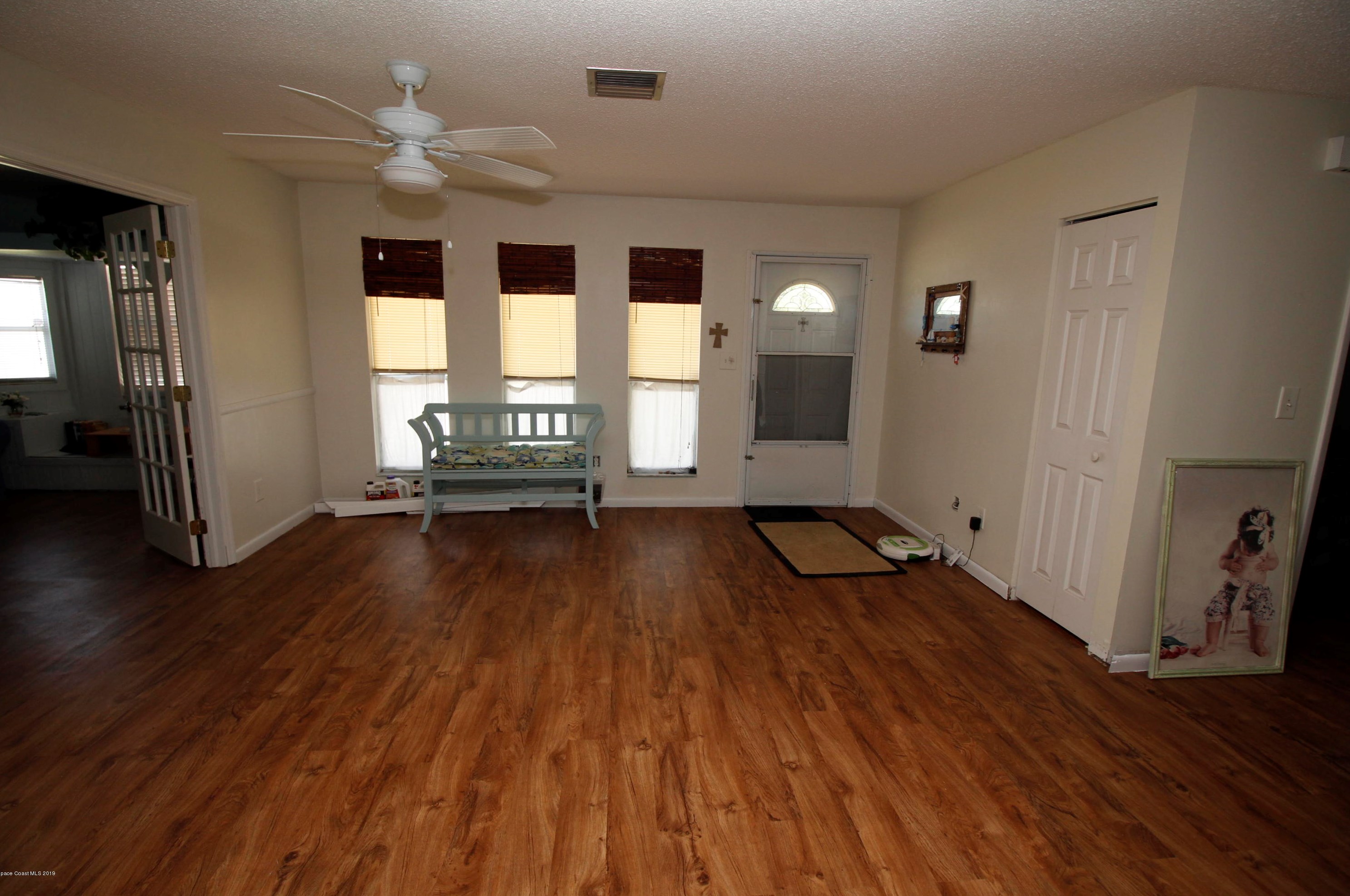 674 August St Se, Melbourne, FL 32909