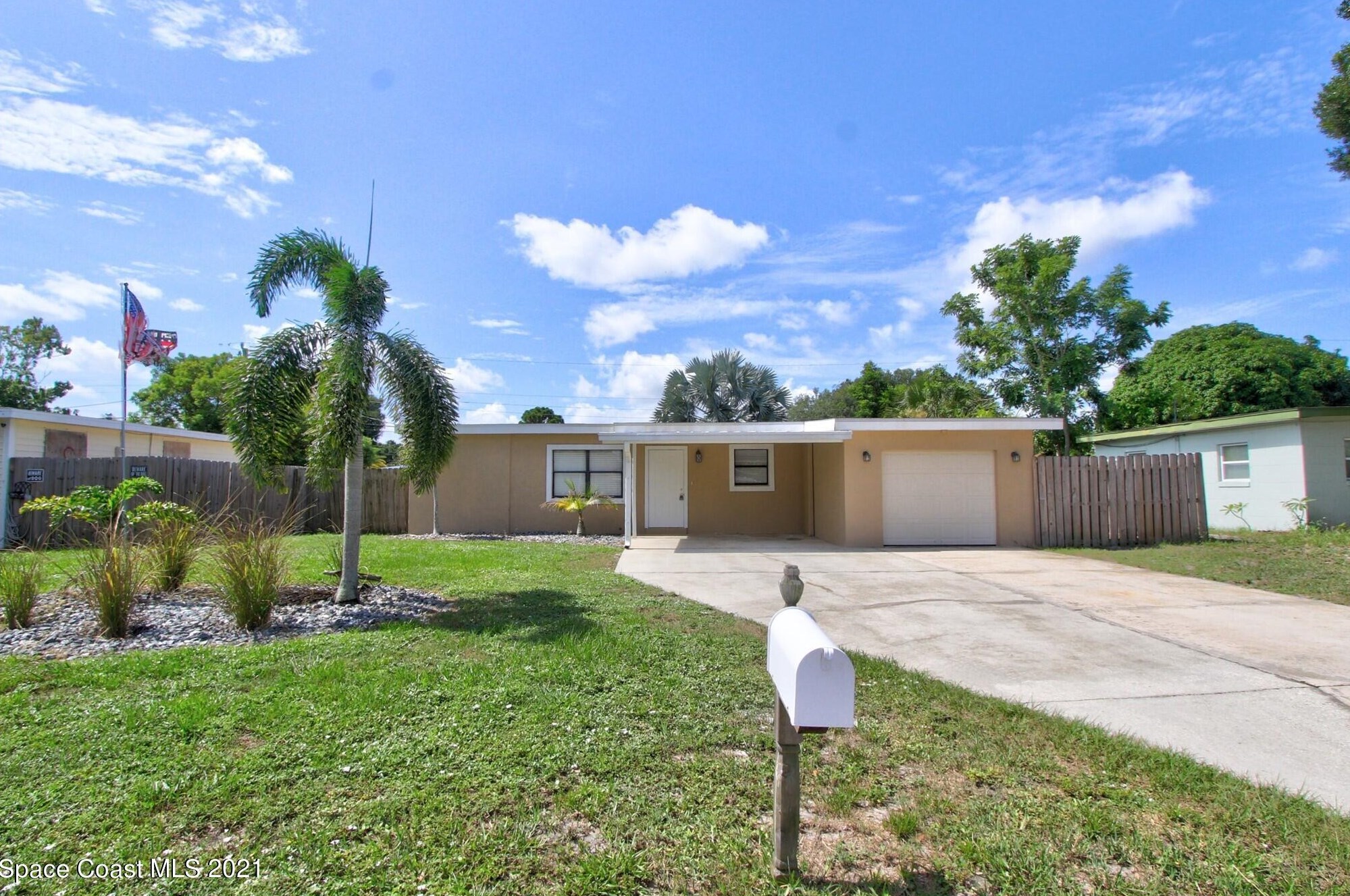 1311 Boxwood Dr, Melbourne, FL 32935-6007