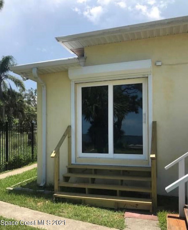 2171 Pineapple Ave, Melbourne, FL 32935