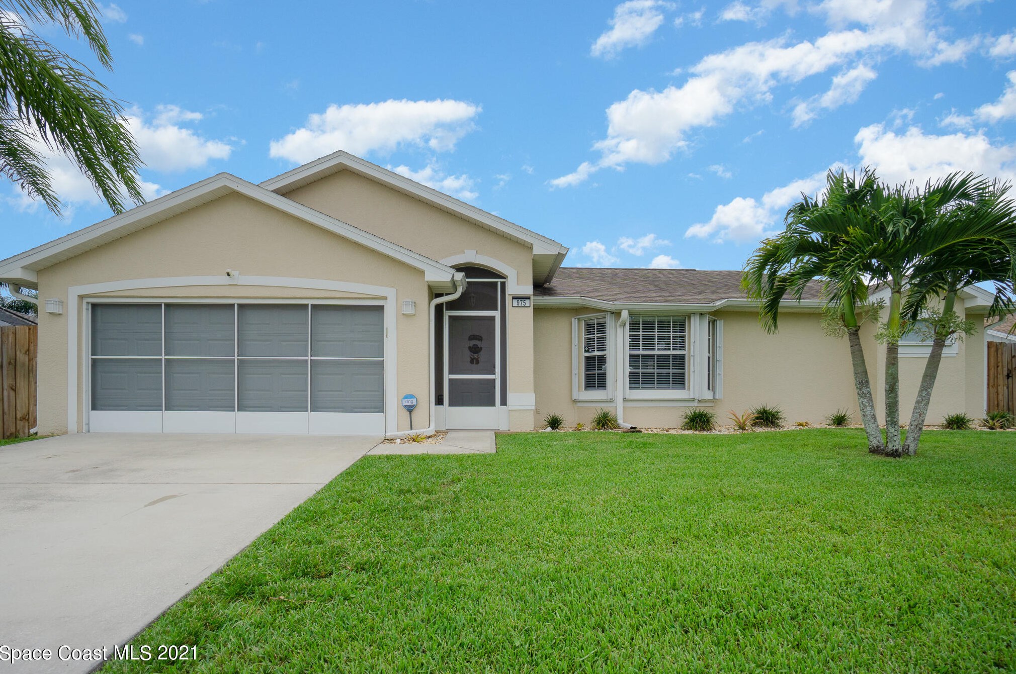 975 Celle Ave, Melbourne, FL 32907-9332
