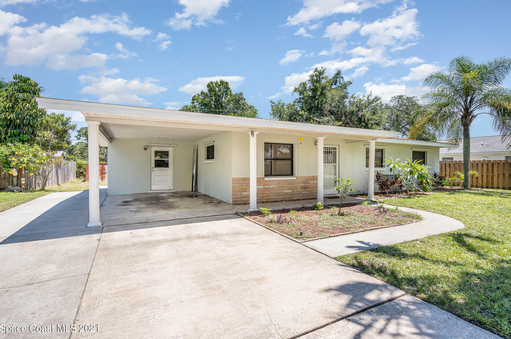 410 Woodland St, Merritt Island, FL 32953
