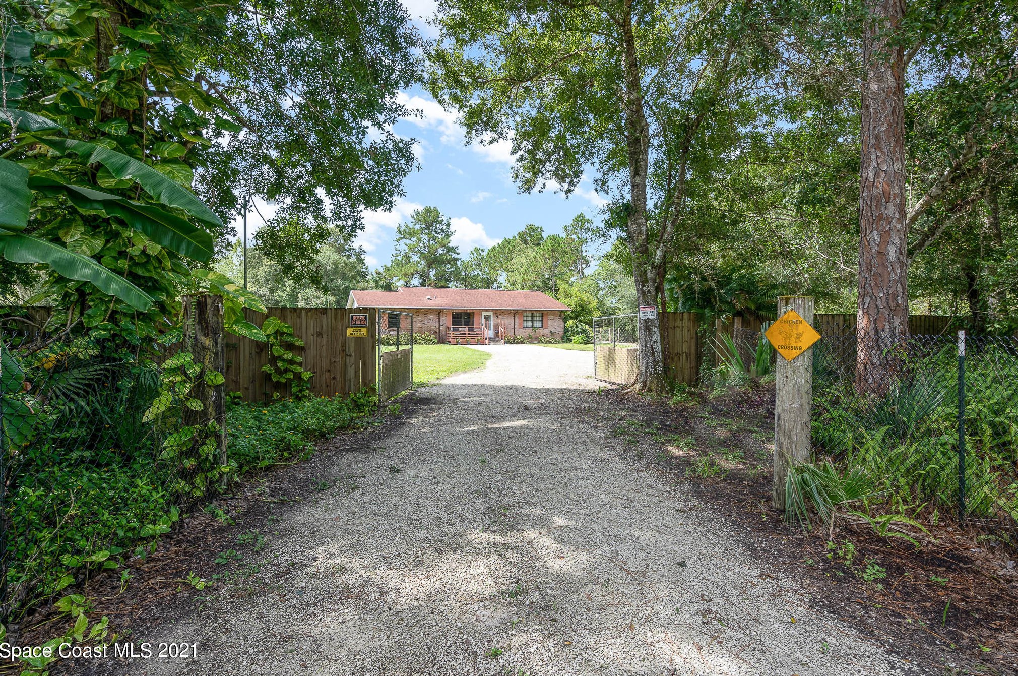 4747 Spanks St, Mims, FL 32754