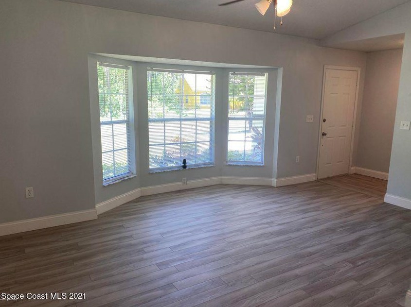 544 Plumbago Rd Nw, Melbourne, FL 32907