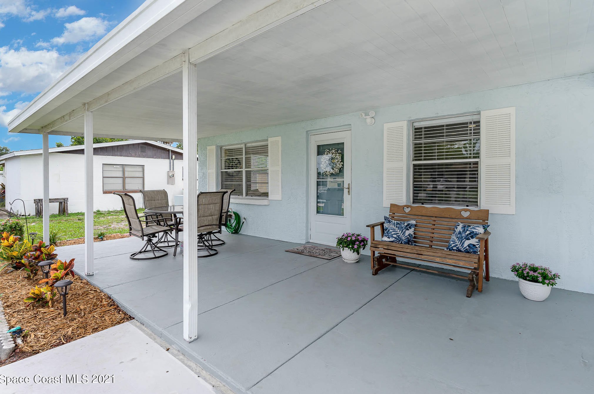 2477 Burns Ave, Melbourne, FL 32935-2743