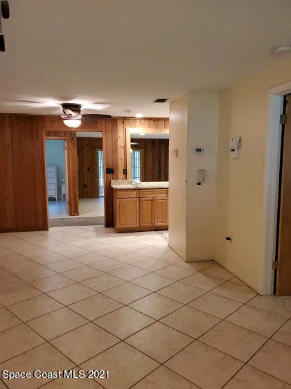 733 S Stone St, Deland, FL 32720