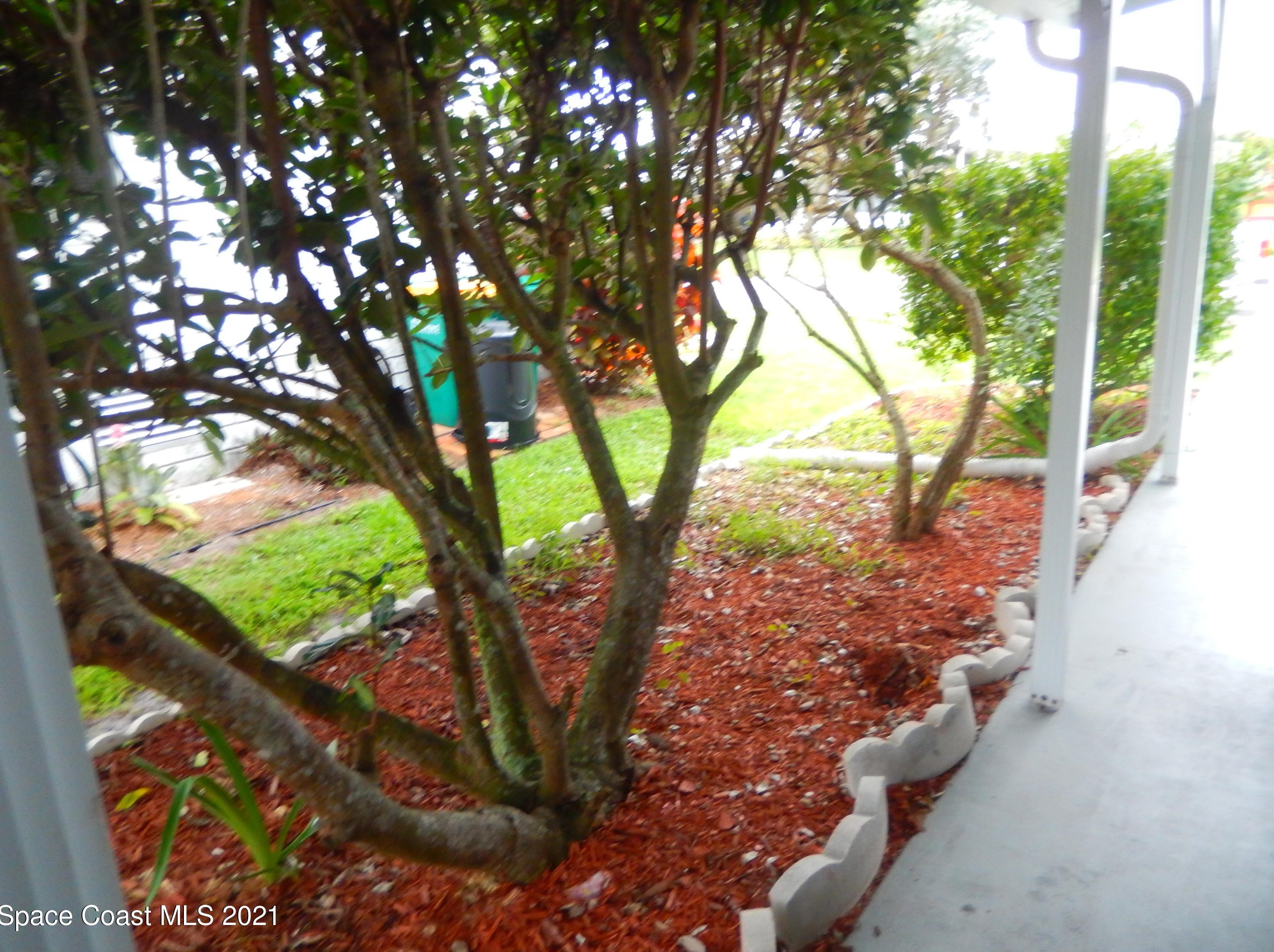 508 Puffin Dr, Sebastian FL  32976-7805 exterior