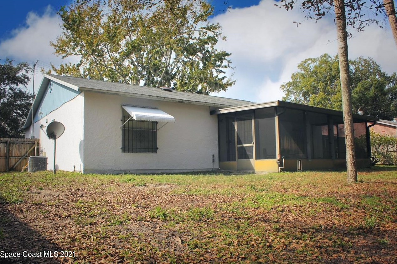 1659 Privateer Dr, Titusville, FL 32796