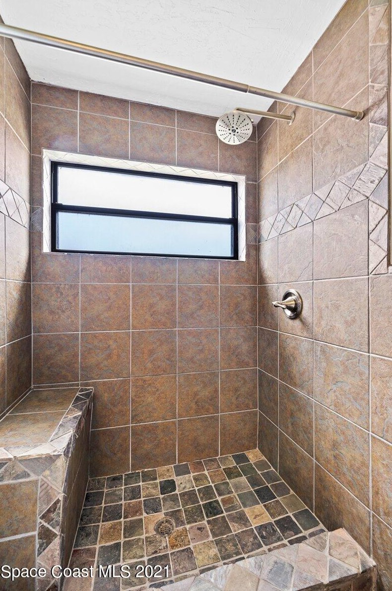 1772 Clover Cir, Melbourne FL  32935-5582 exterior