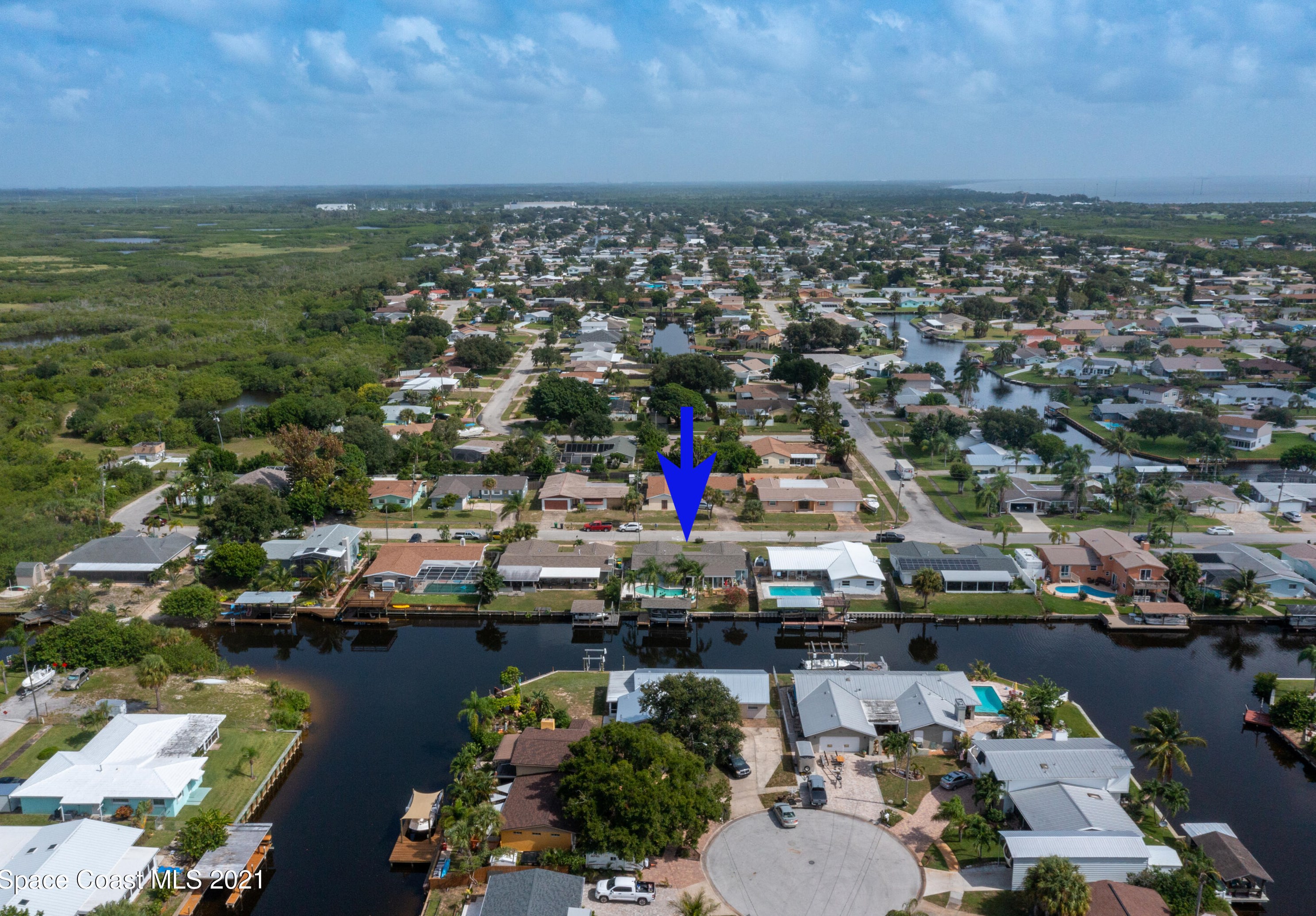 1415 Central Ave, Merritt Island FL 32952-5634 exterior