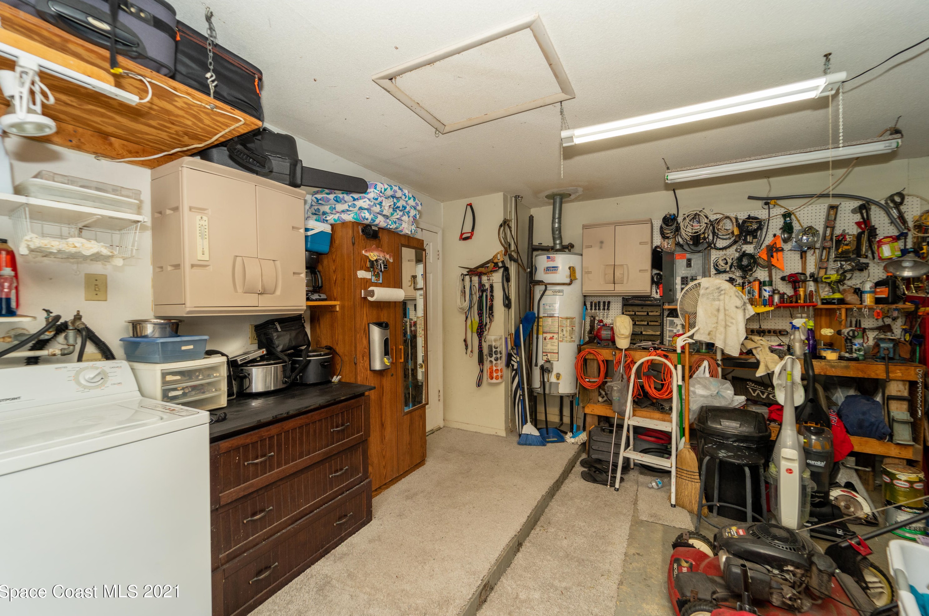 1415 Central Ave, Merritt Island FL 32952-5634 exterior