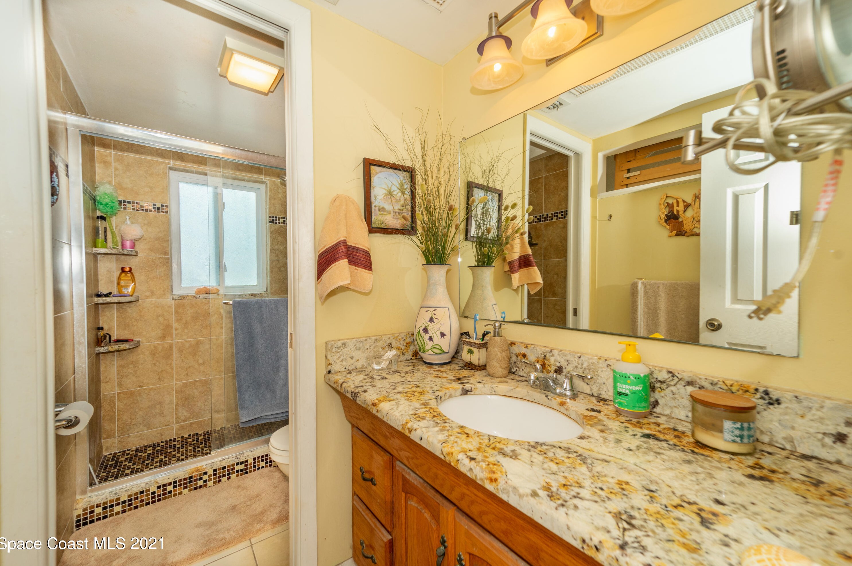 1415 Central Ave, Merritt Island FL 32952-5634 exterior