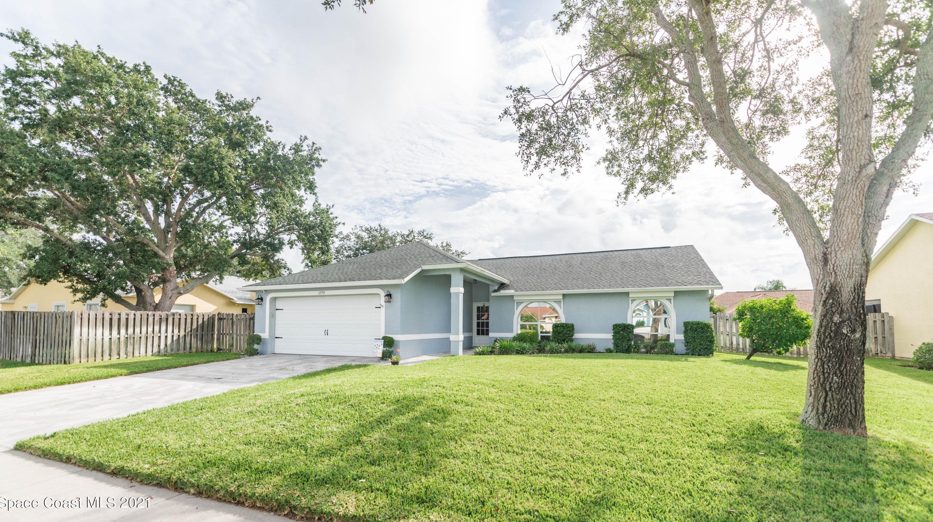 1779 Mallard Lake Rd, Melbourne, FL 32940-6766