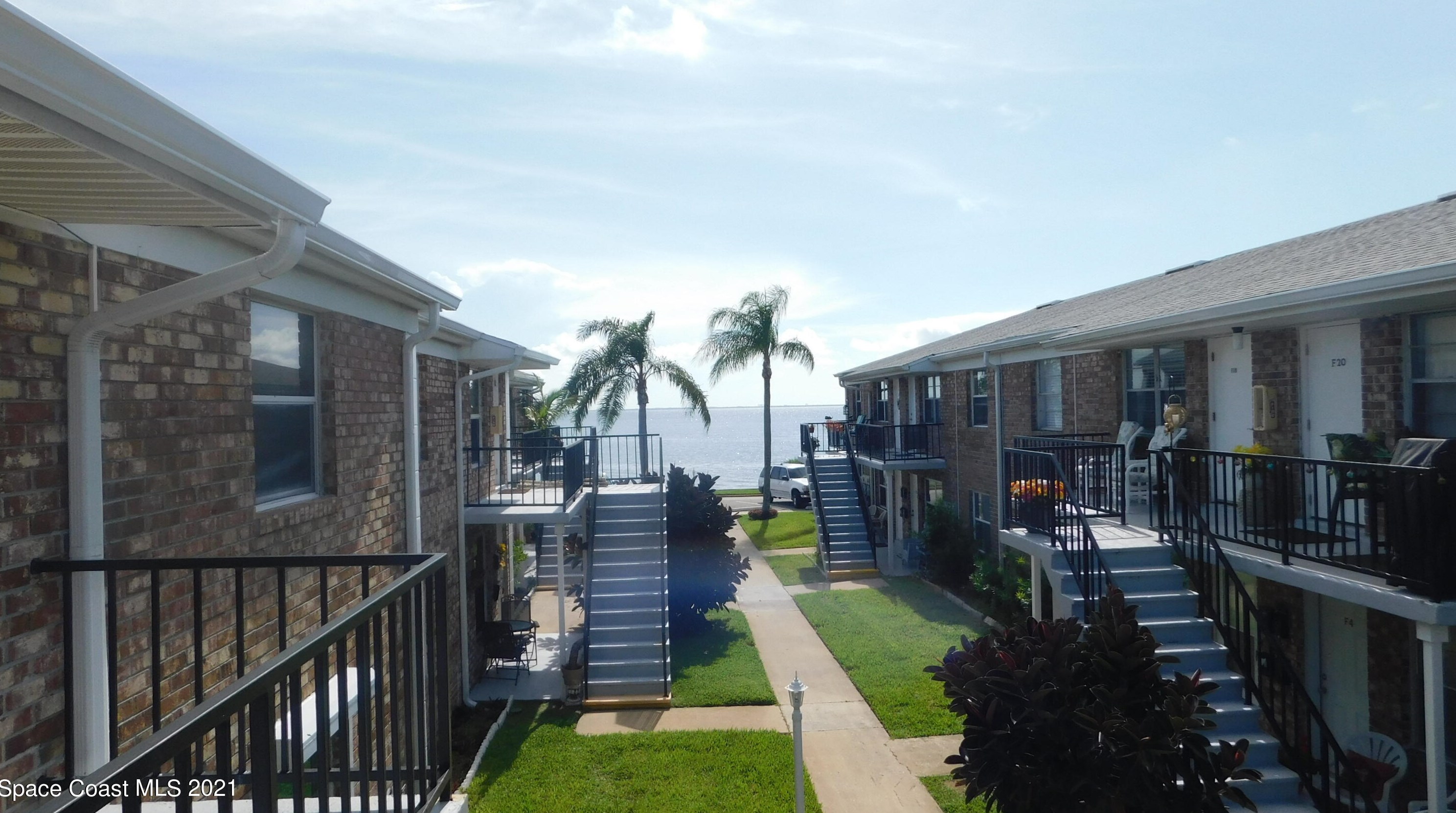 190 E Olmstead Dr #e10, Titusville, FL 32780
