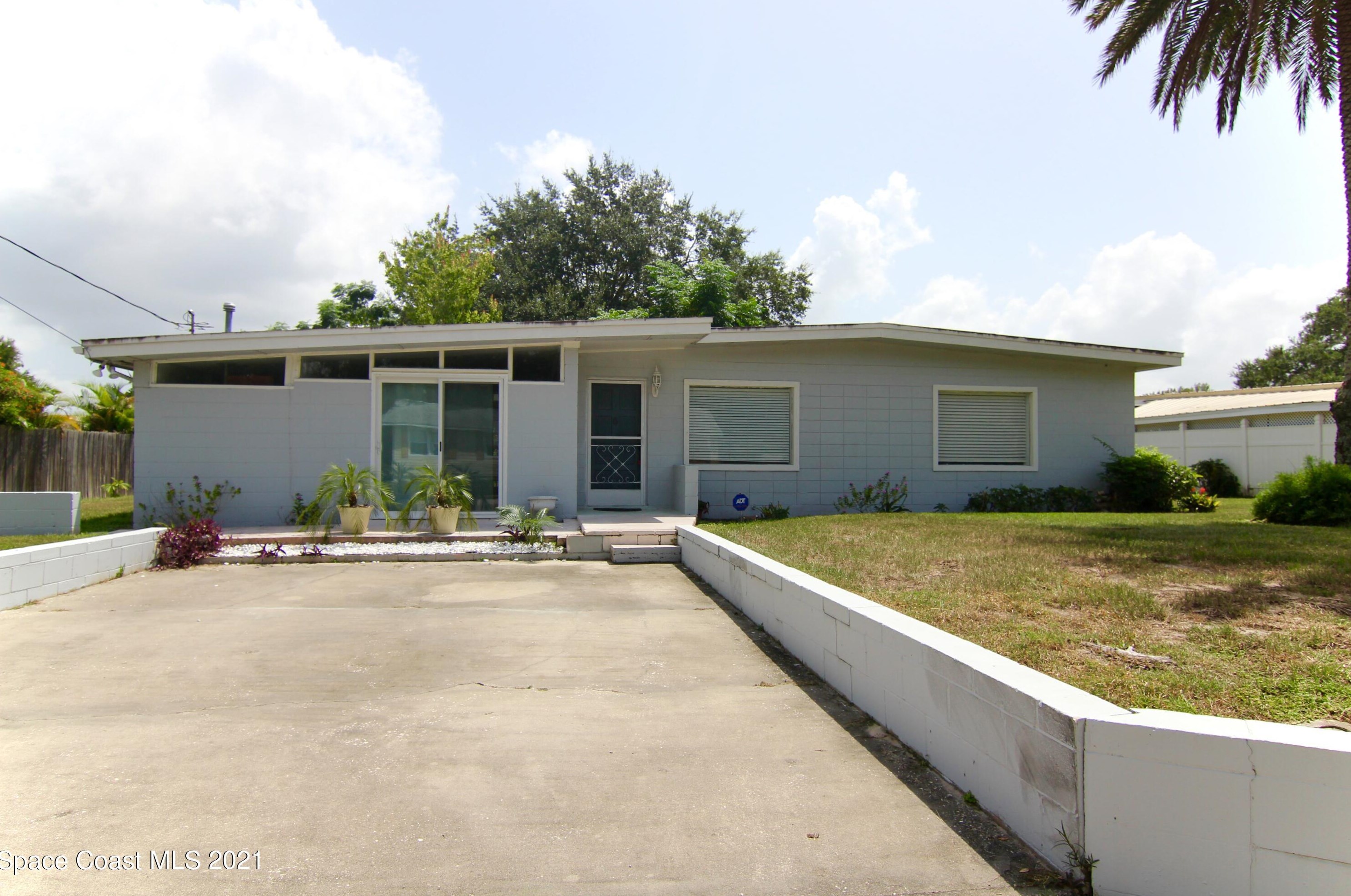 4185 Vanguard Ave, Titusville, FL 32780