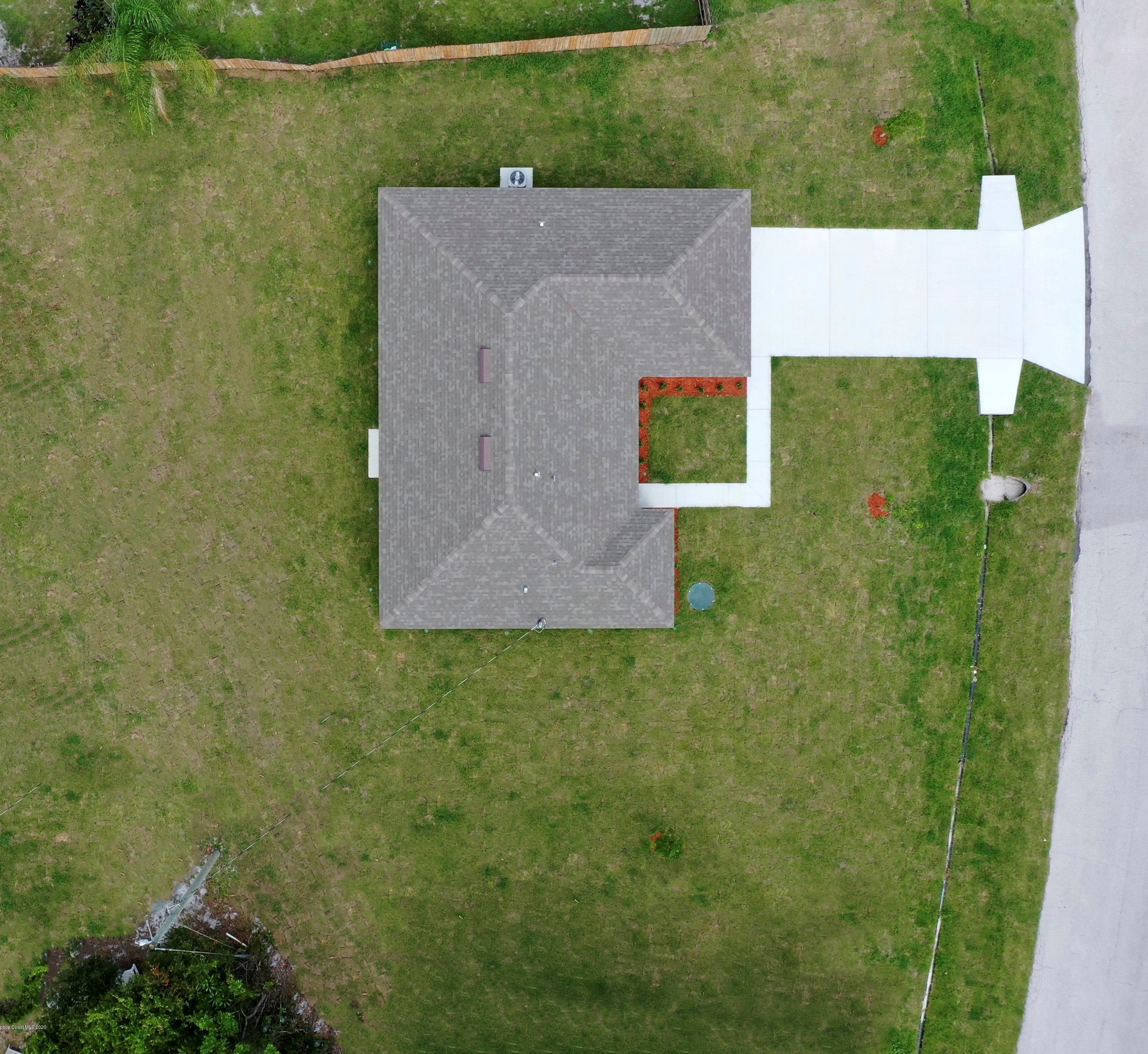 875 Natroma Ave, Melbourne FL 32908-6207 exterior