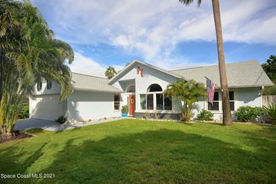 140 Flores Street - Photo 1