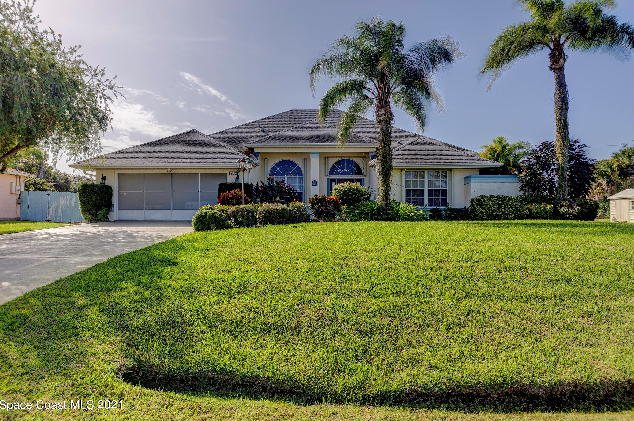 356 Vin Rose Cir, Melbourne, FL 32909-8580