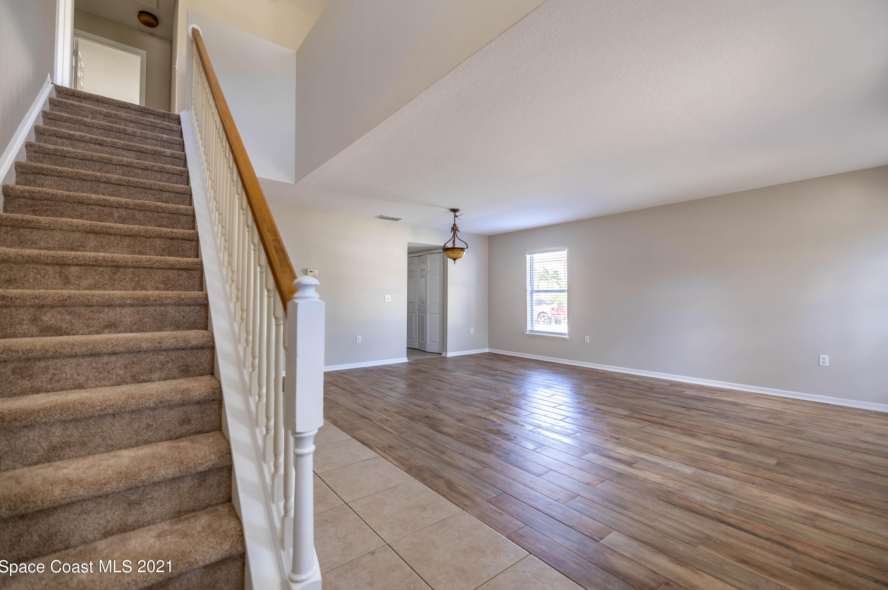 2226 Dryden Ct, Melbourne, FL 32935-3829