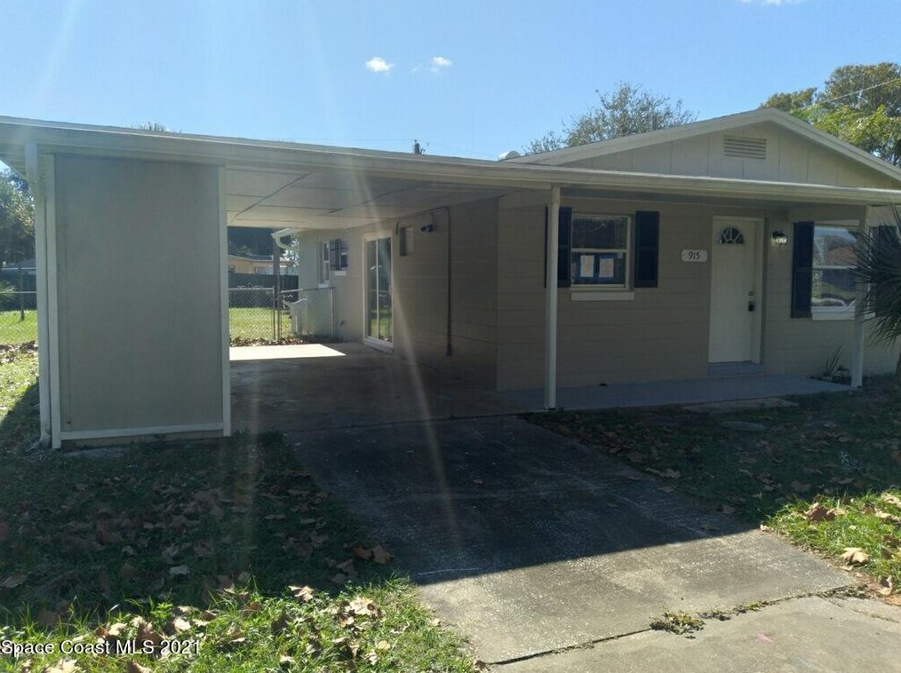 915 Grove Ave, Cocoa, FL 32922
