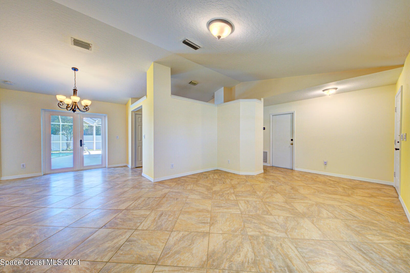5113 Cocoplum Ave, Melbourne, FL 32940-1402