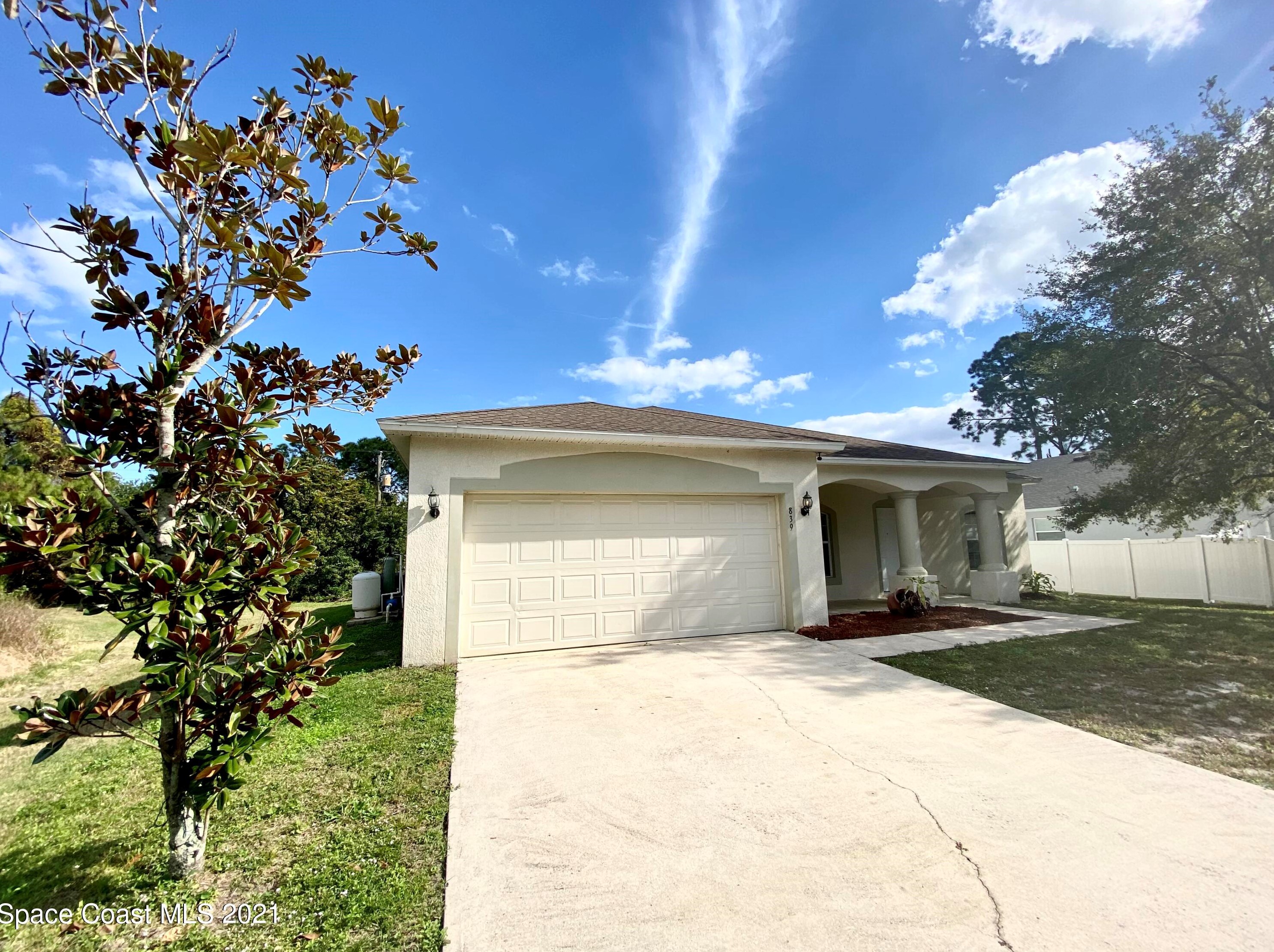 839 Campina Ave, Melbourne, FL 32909-4514