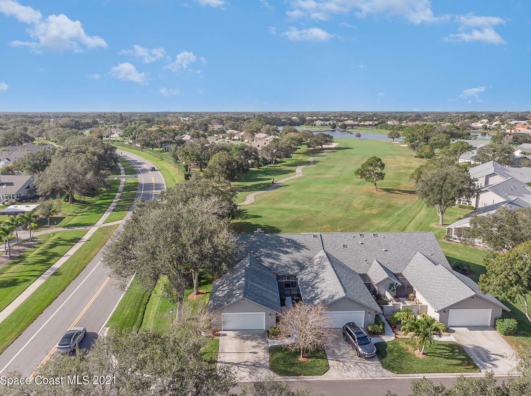 801 Willow Creek Ln, Melbourne, FL 32940-1745