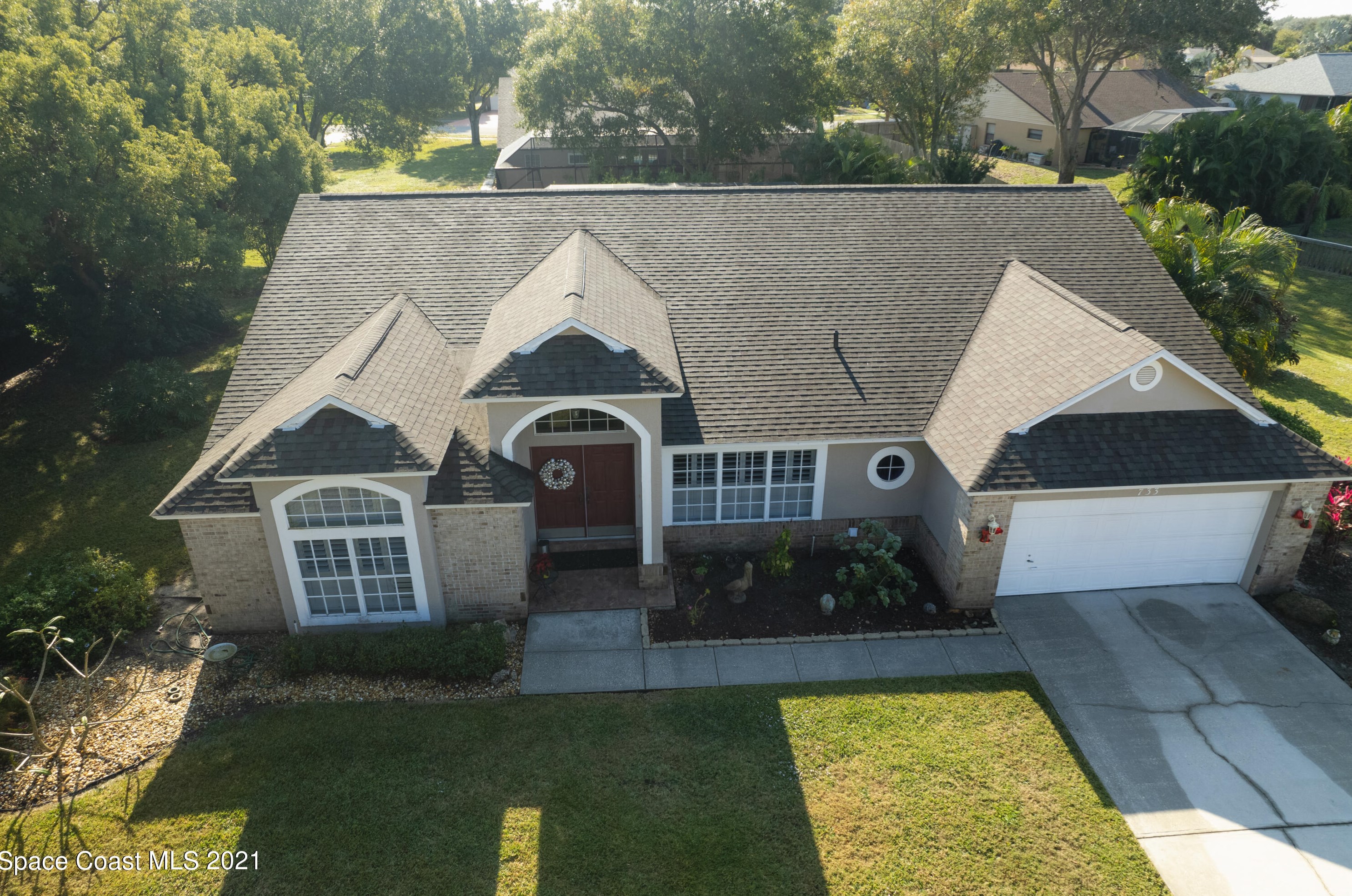 733 Watermill Dr, Merritt Island, FL 32952-4137