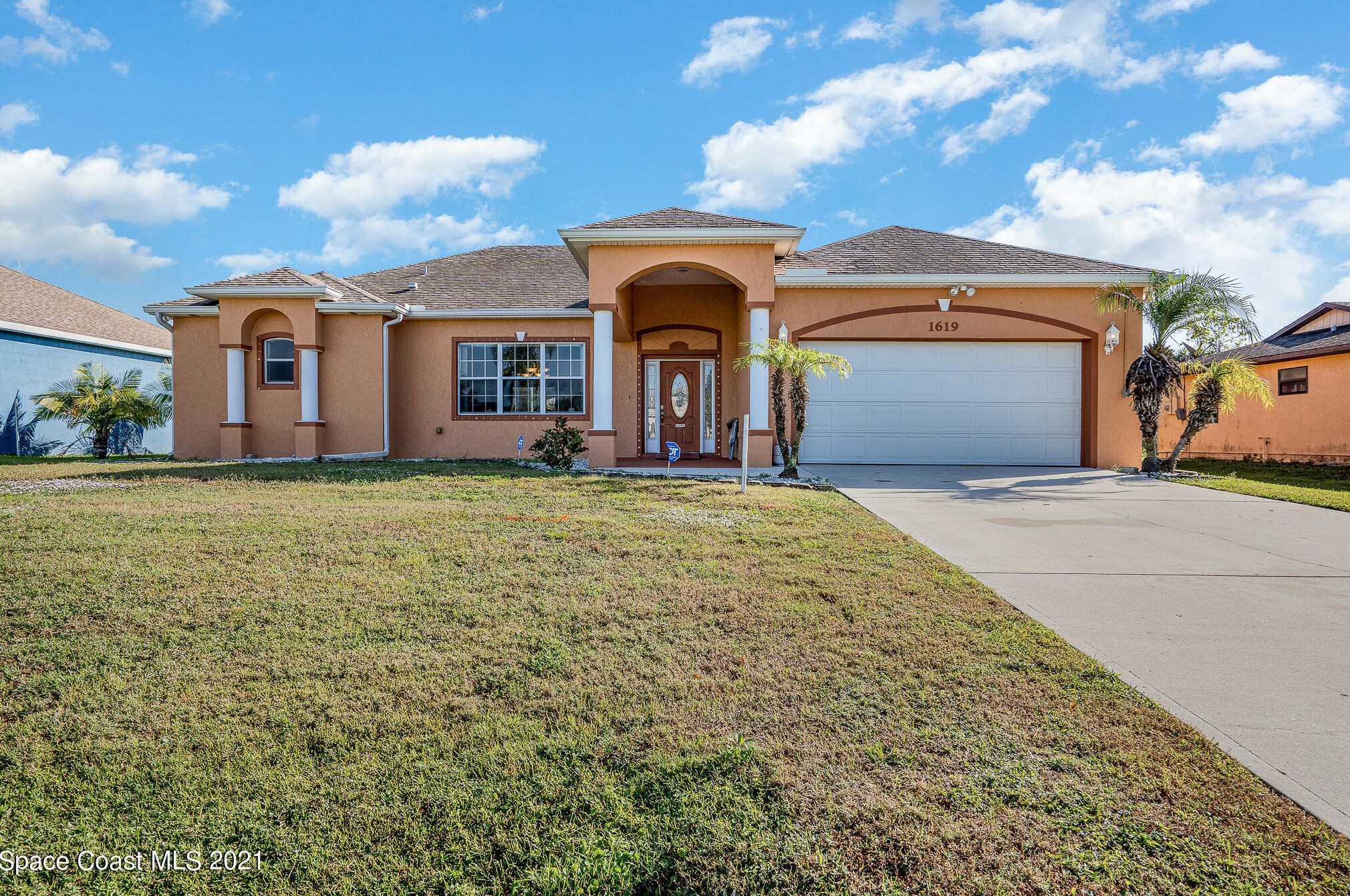 1619 Amador Ave, Melbourne, FL 32907-8526