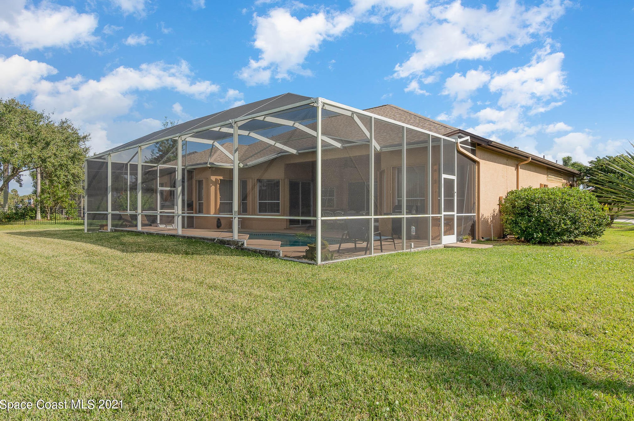 3395 Savannahs Trl, Merritt Island FL 32953-8623 exterior