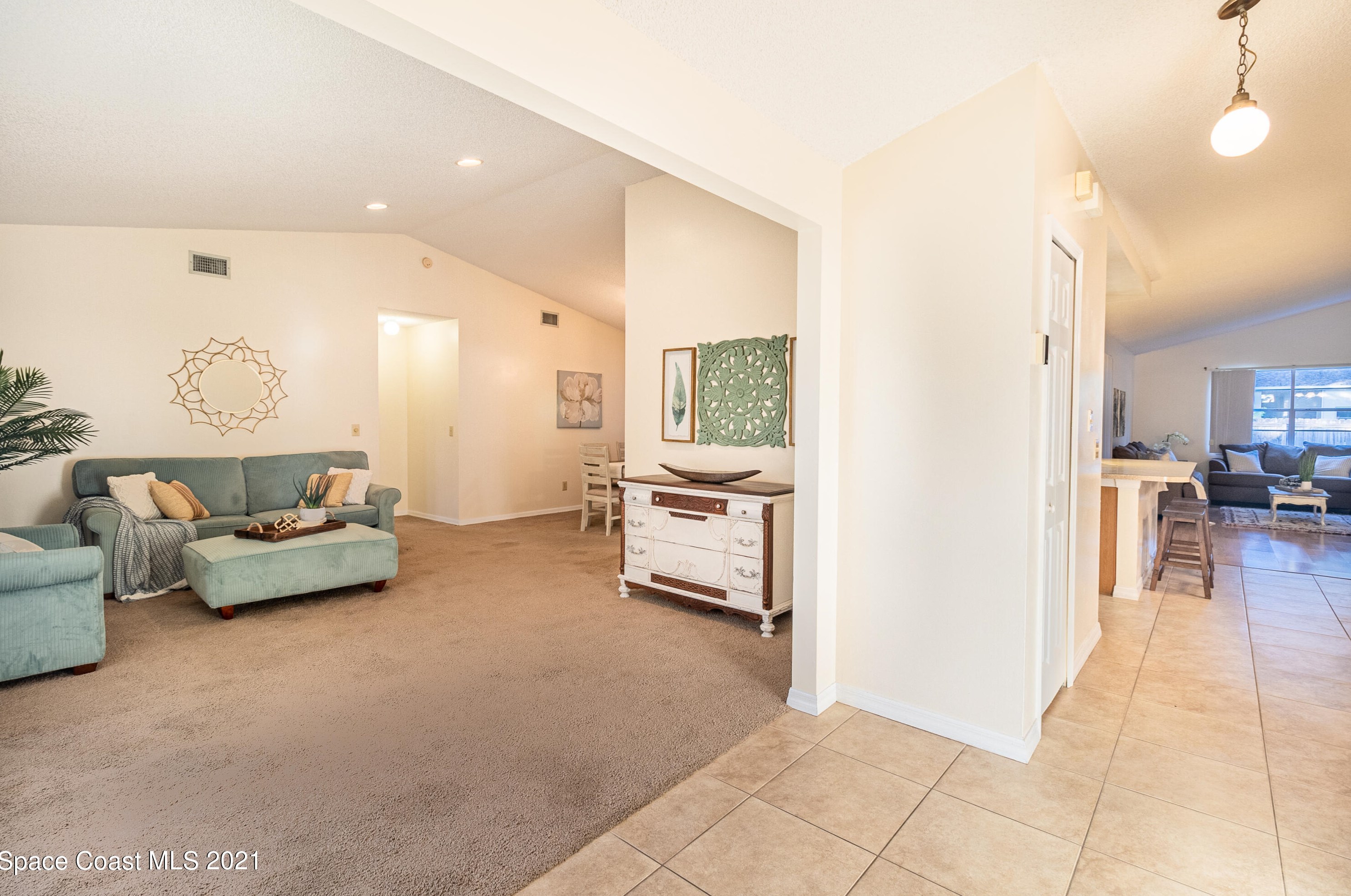 781 Simon St, Melbourne, FL 32909-6574