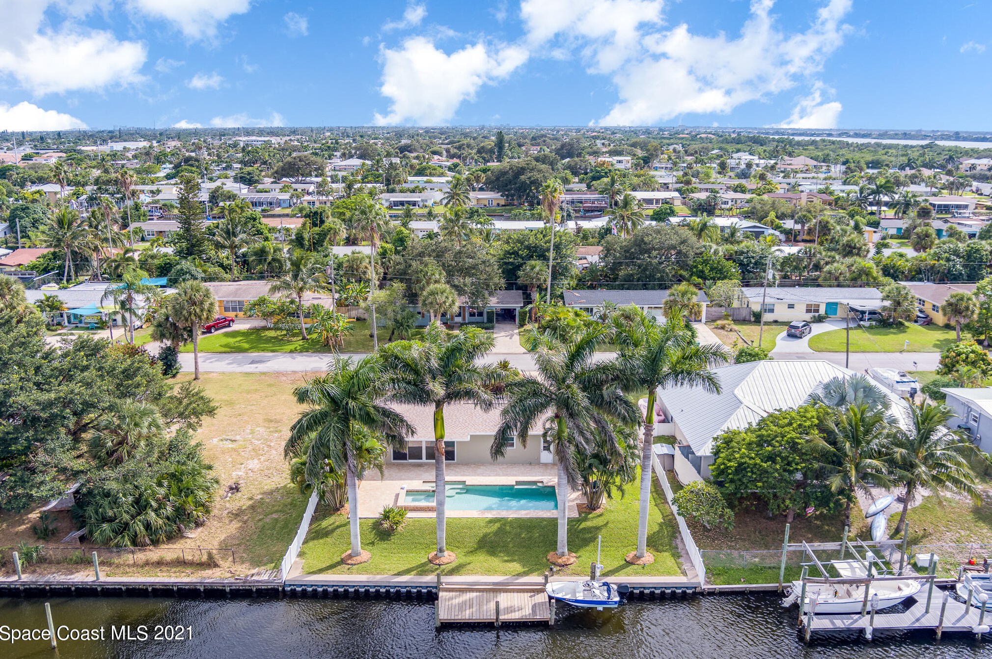 428 Waterway Dr, Melbourne, FL 32937-3832