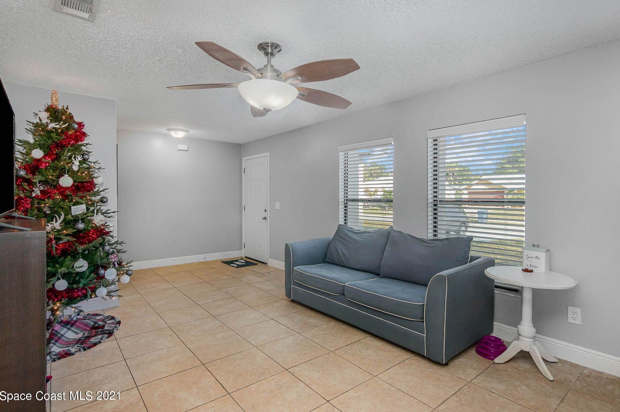1400 Eldron Blvd, Melbourne, FL 32909-8801