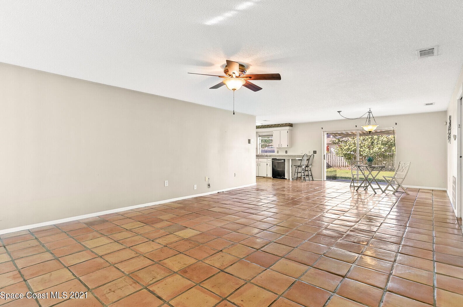 1638 Palm Ridge Rd, Melbourne, FL 32935-4302