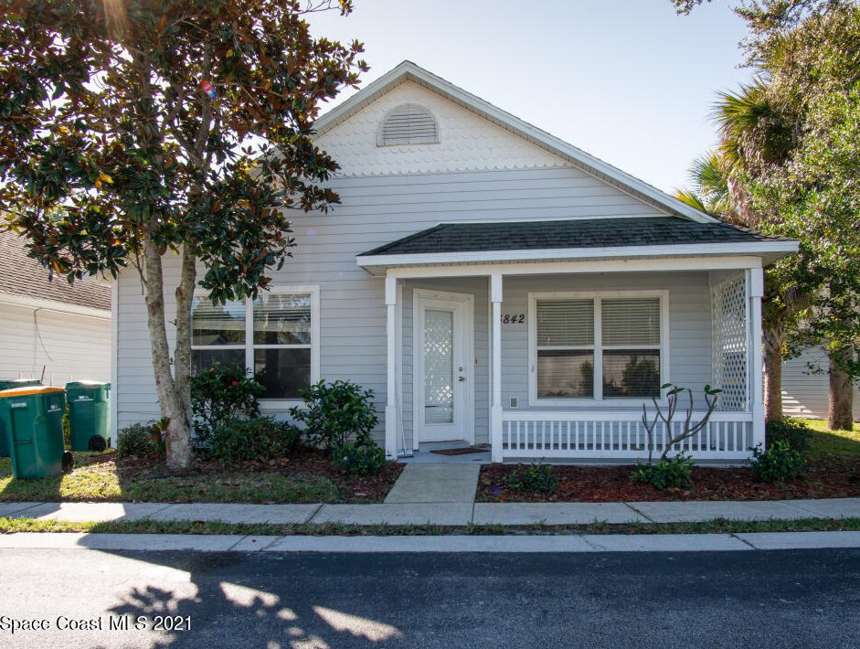 3842 Town Square Blvd, Melbourne, FL 32901-8766