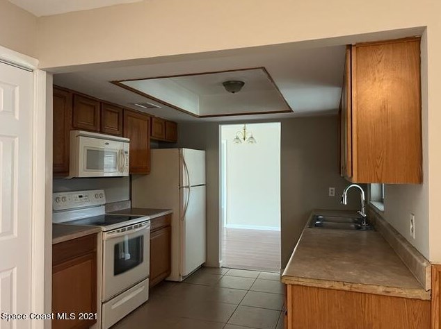 100 Southgate Blvd, Melbourne, FL 32901