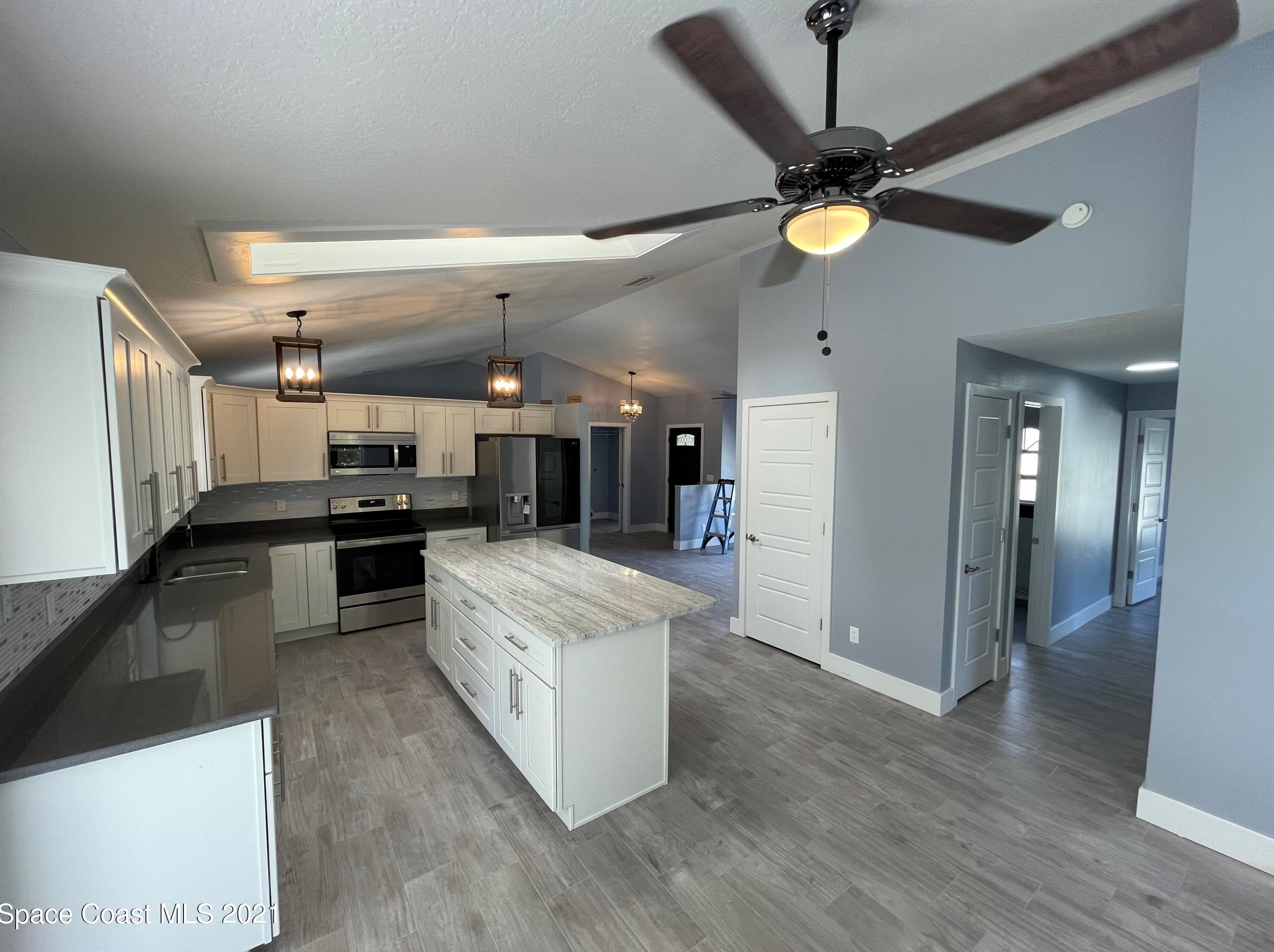 1806 Vauxhall St, Melbourne, FL 32907-8505