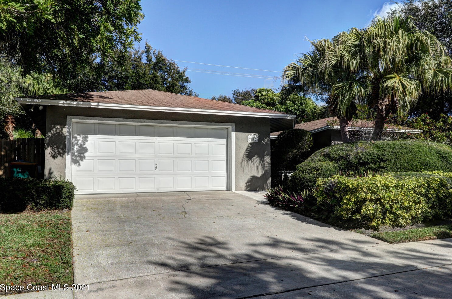 2010 Ontario Cir, Melbourne, FL 32935-4512
